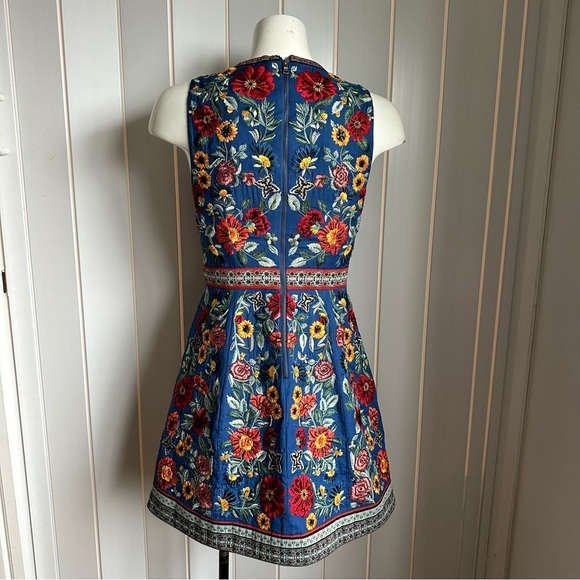 🎀SOLD🎀Alice + Olivia Patty Riviera Floral Embroidered A Line Dress - Picture 8 of 9